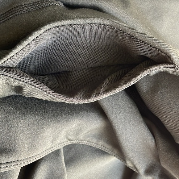 NY & Company High-Waisted Pocket Capri Legging Set - Rainbow-Stripe - Picture 15 of 16